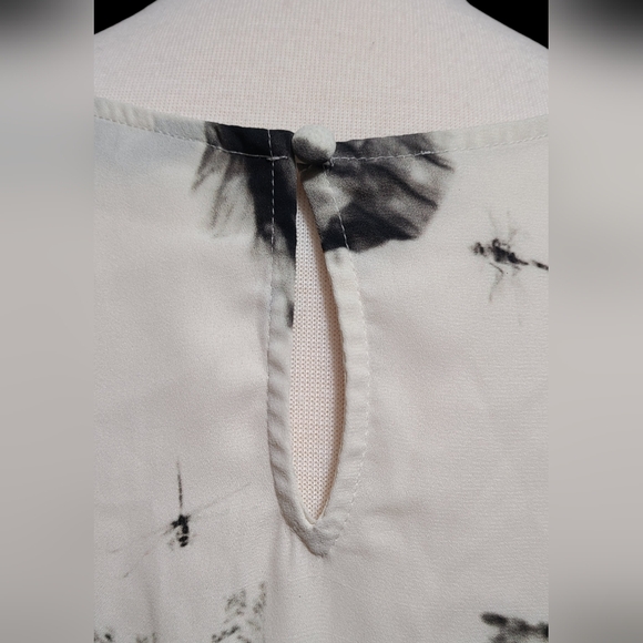 Express size M white blouse - Picture 2 of 10